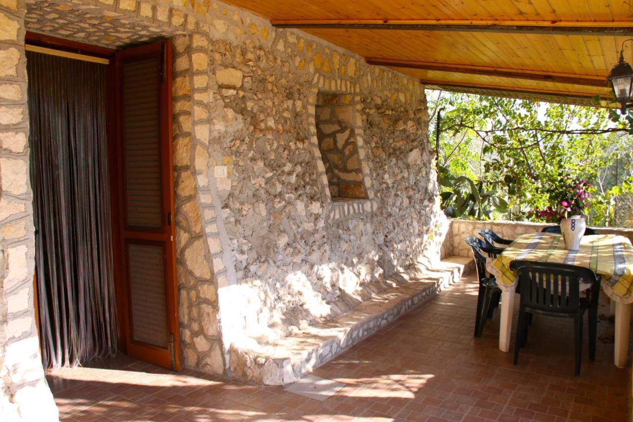 Gli Stingi